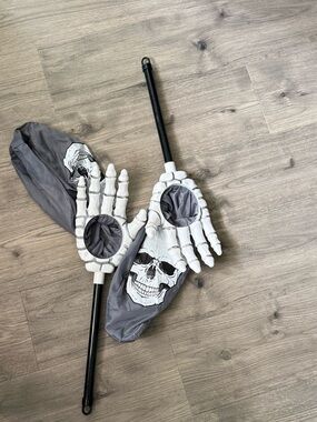 Skeleton Hand Halloween bucket!